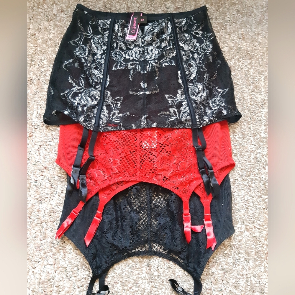3 Garter Skirts